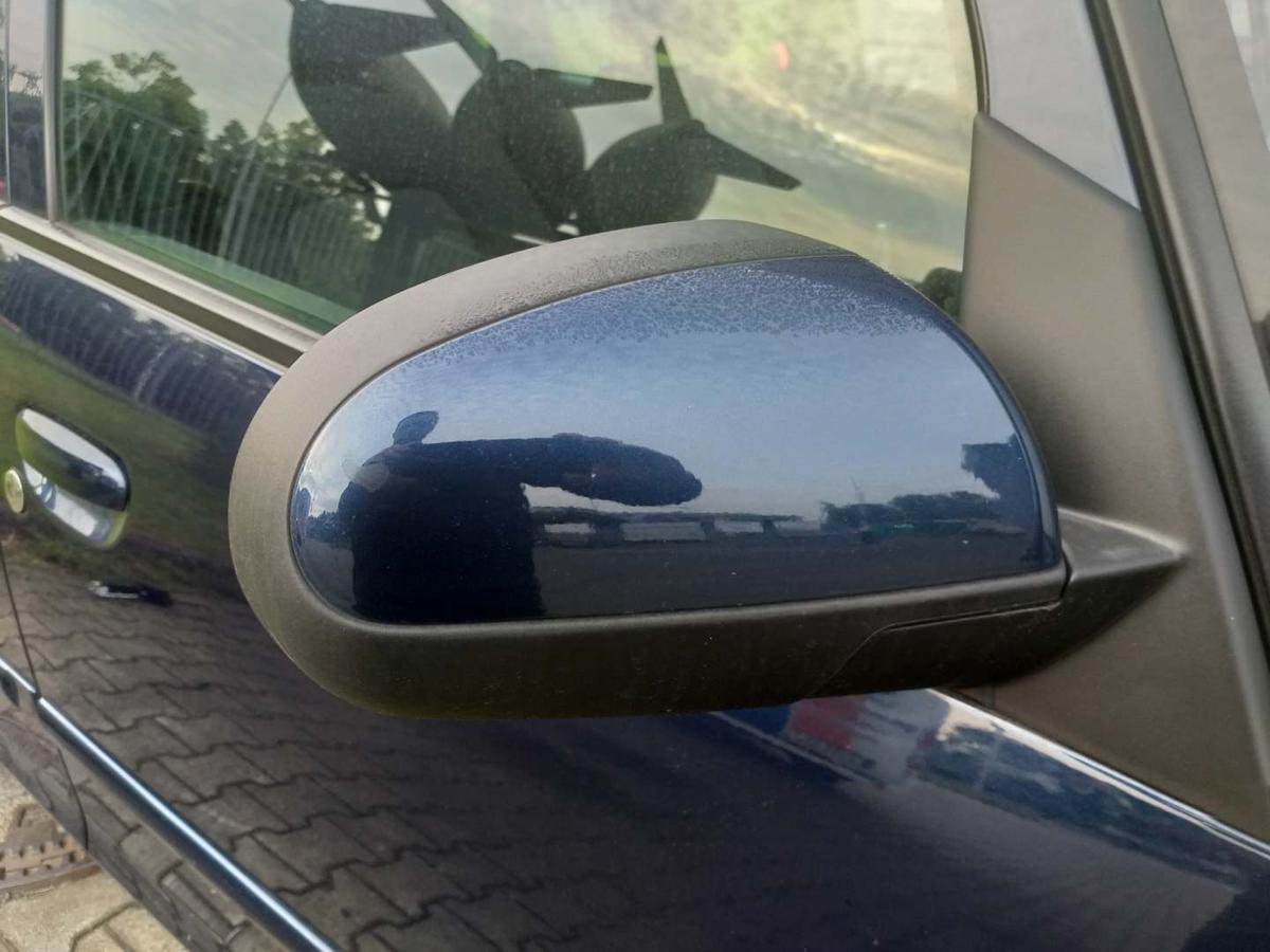Mitsubishi Colt Z30 original Außenspiegel rechts T43 Blau elektrisch Bj.2005